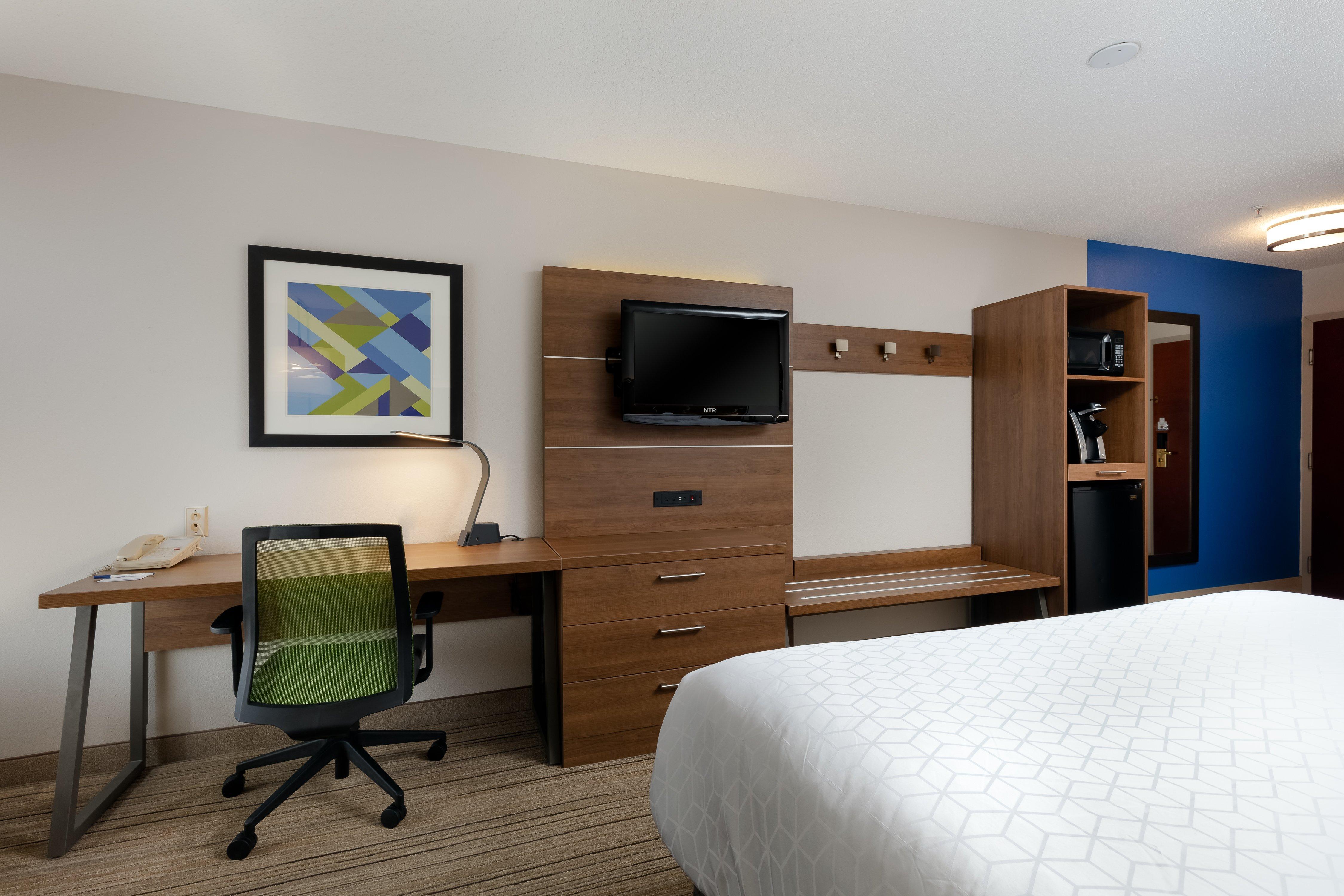 Holiday Inn Express & Suites Milton East I-10 By Ihg Екстериор снимка