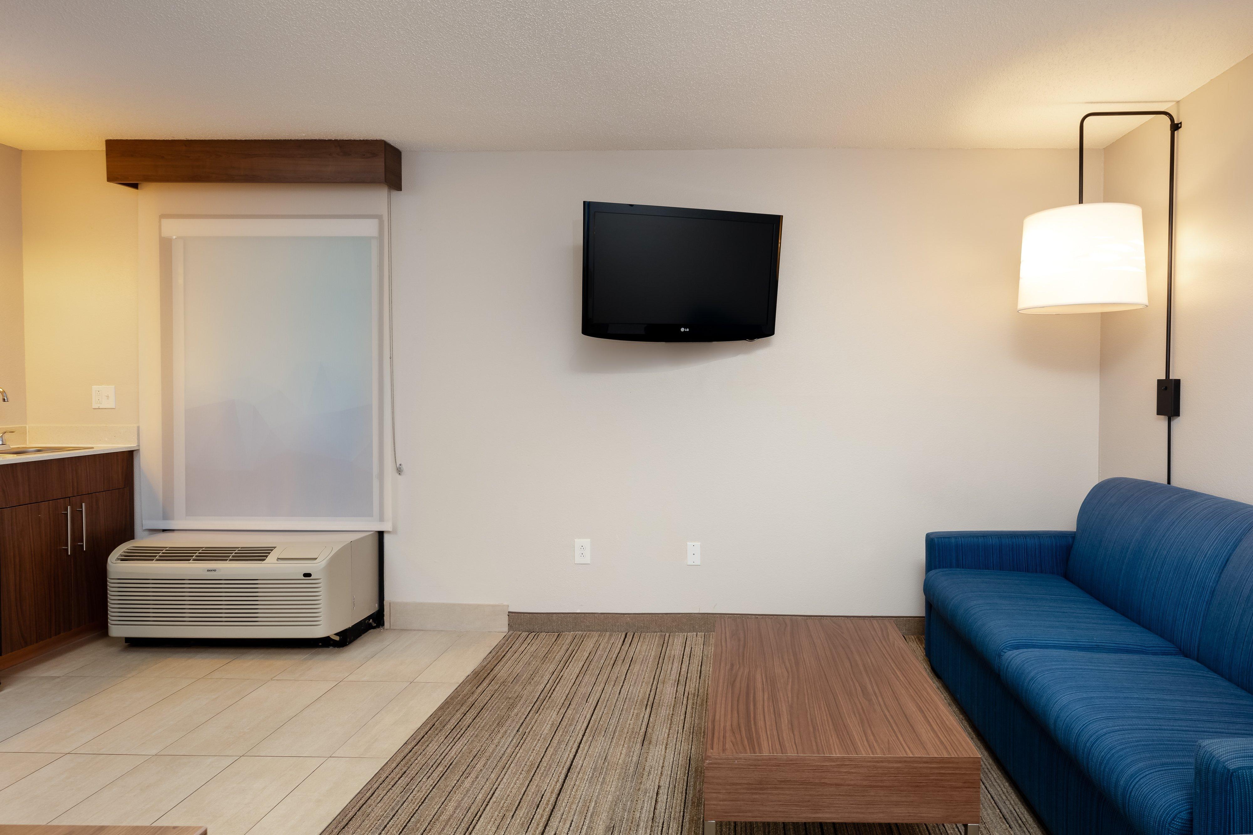 Holiday Inn Express & Suites Milton East I-10 By Ihg Екстериор снимка