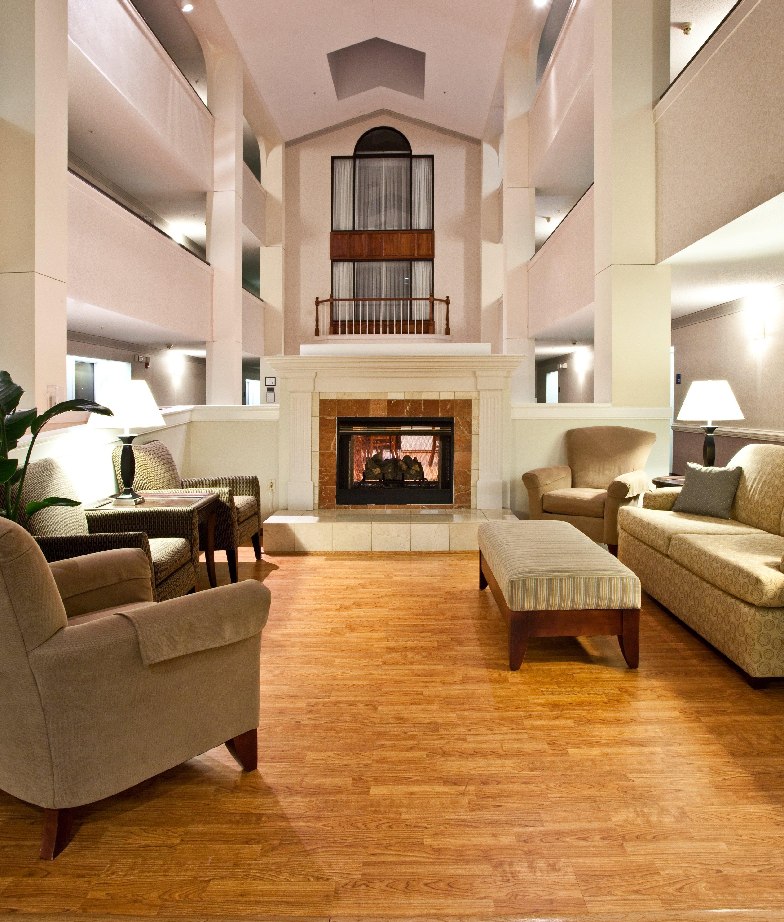 Holiday Inn Express & Suites Milton East I-10 By Ihg Екстериор снимка