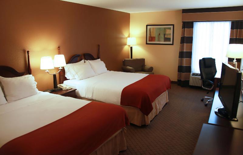 Holiday Inn Express & Suites Milton East I-10 By Ihg Екстериор снимка
